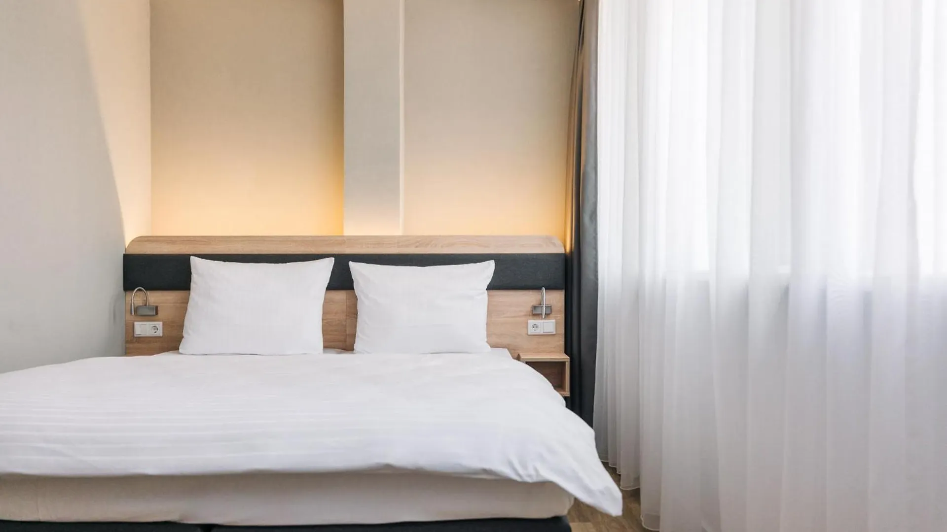 Homaris Corner Hotel Frankfurt nad Mohanem